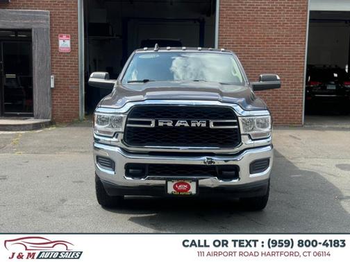 2019 RAM 2500 Tradesman Crew Cab 4x4 6'4' Box