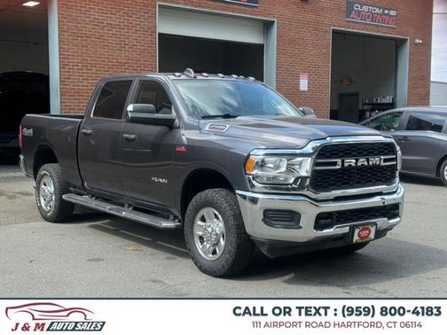2019 RAM 2500 Tradesman Crew Cab 4x4 6'4' Box