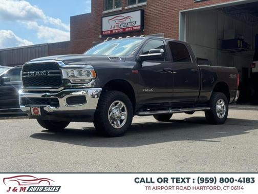 2019 RAM 2500 Tradesman Crew Cab 4x4 6'4' Box