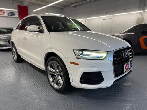 2016 Audi Q3 2.0T Premium Plus