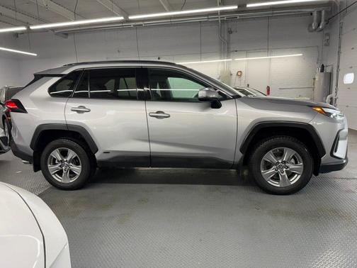 Silver Sky Metallic 2023 Toyota RAV4 Hybrid LE