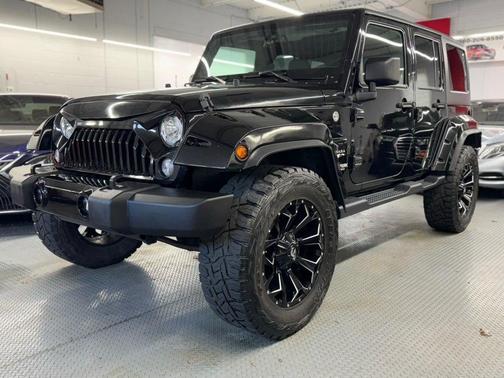 Black Clearcoat 2018 Jeep Wrangler JK Unlimited Sahara
