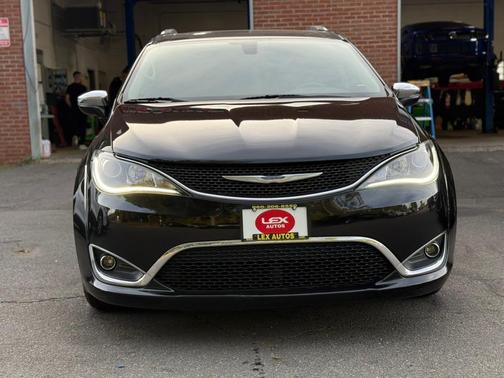 2019 Chrysler Pacifica Limited