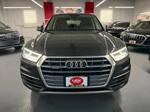 2020 Audi Q5 45 Premium Plus