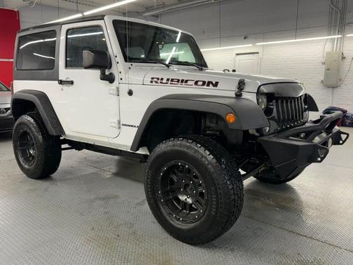 Bright White Clearcoat 2015 Jeep Wrangler Rubicon
