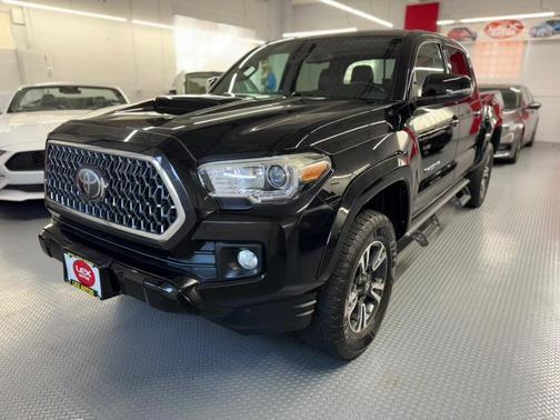 2018 Toyota Tacoma TRD Sport