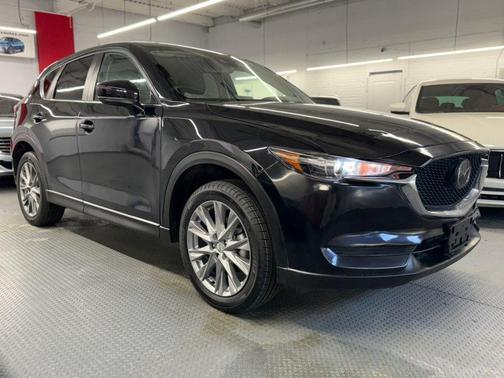 Jet Black Mica 2019 Mazda CX-5 Touring
