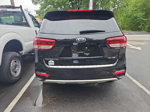 2016 Kia Sorento SX