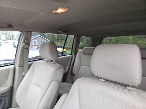 2006 Toyota Highlander Base