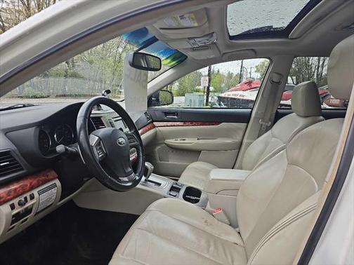 2012 Subaru Outback 2.5i Limited