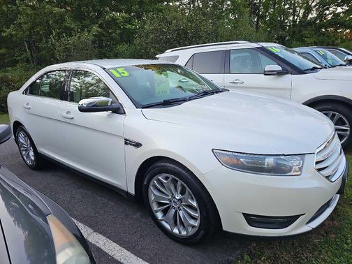 2015 Ford Taurus Limited
