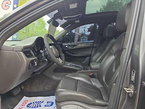 2015 Porsche Macan S