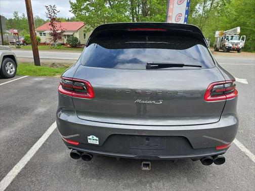 2015 Porsche Macan S