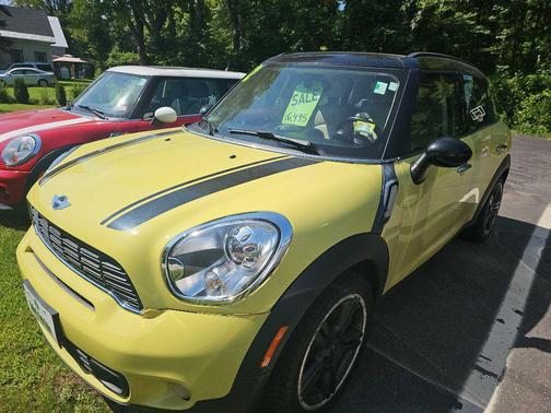 2012 MINI Cooper S Countryman Base