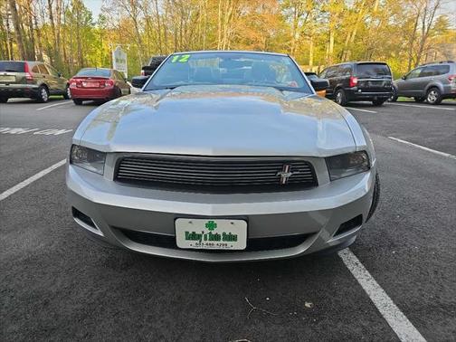 2012 Ford Mustang V6 Premium