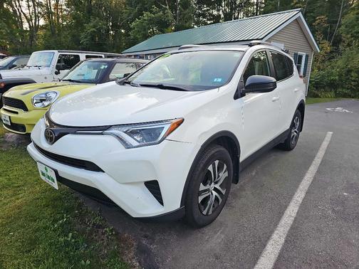 2017 Toyota RAV4 LE