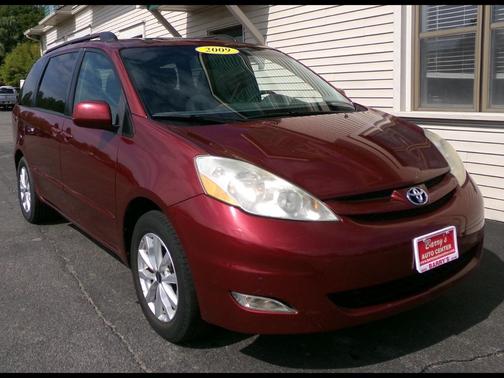 2009 Toyota Sienna XLE