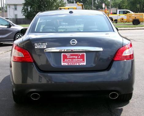 2011 Nissan Maxima SV