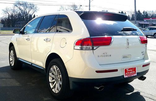 2013 Lincoln MKX Base