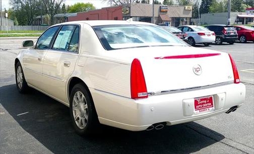 2009 Cadillac DTS 1SA