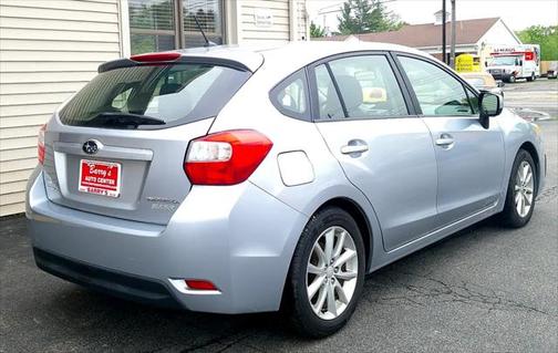 2012 Subaru Impreza 2.0i Premium