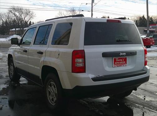2016 Jeep Patriot Sport