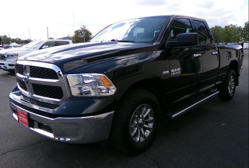 2018 RAM 1500 SLT