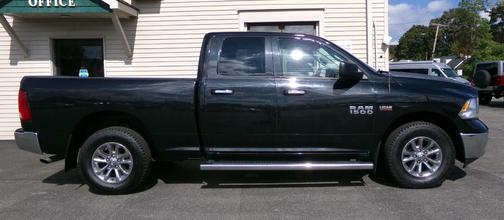 2018 RAM 1500 SLT