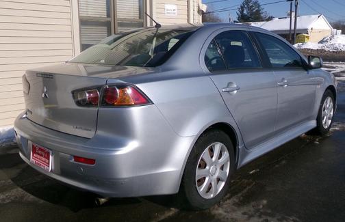 2013 Mitsubishi Lancer ES