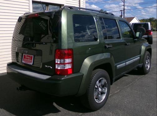 2008 Jeep Liberty Sport
