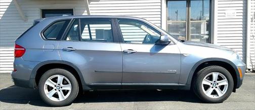 2011 BMW X5 AWD 4dr 35i