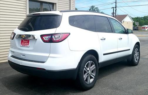 2017 Chevrolet Traverse LS