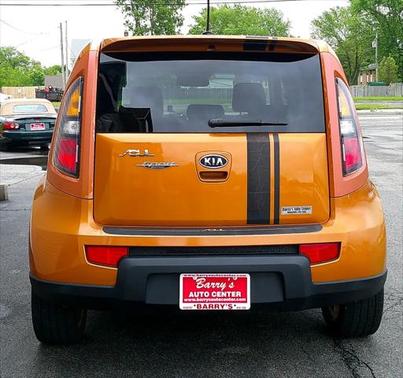 2010 Kia Soul +