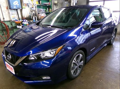 2018 Nissan Leaf SL Hatchback