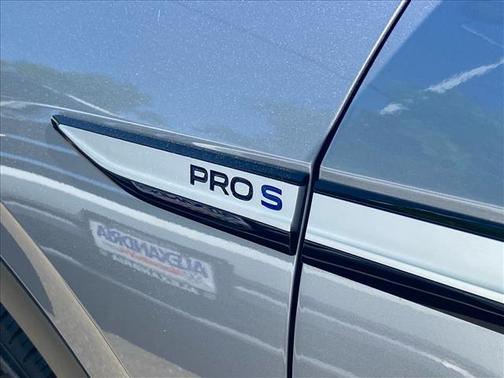 Silver Mist Metallic 2023 Volkswagen ID.4 Pro S