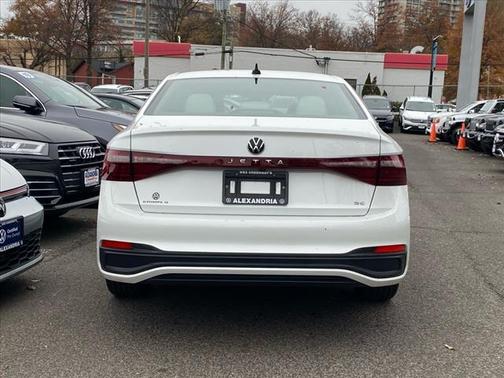 2025 Volkswagen Jetta 1.5T SE