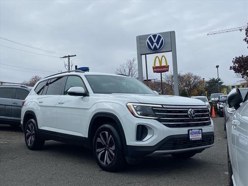 2024 Volkswagen Atlas 2.0T SE