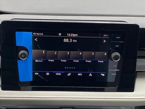 2025 Volkswagen Taos SEL 4Motion