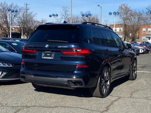 2022 BMW X7 M50i