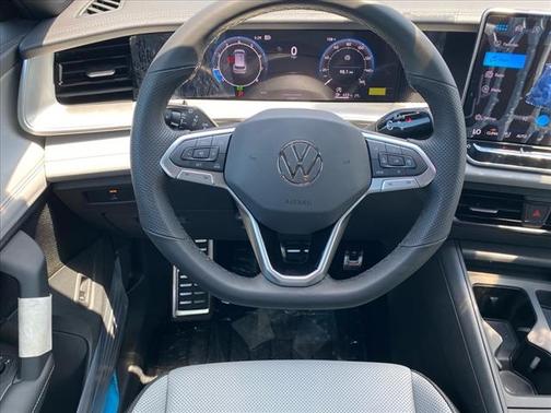 2025 Volkswagen Tiguan 2.0T SE R-Line Black 4MOTION