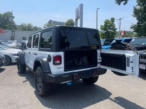 2023 Jeep Wrangler Willys