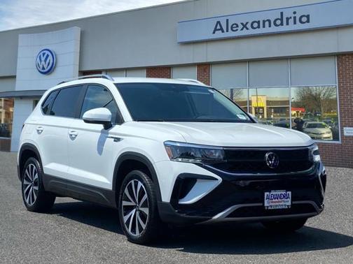 2023 Volkswagen Taos SE