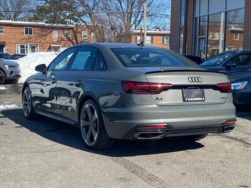 2023 Audi A4 45 S line Premium Plus