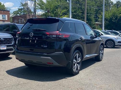2021 Nissan Rogue SL