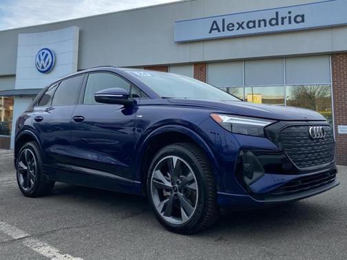 2024 Audi Q4 e-tron Premium Plus 50 quattro