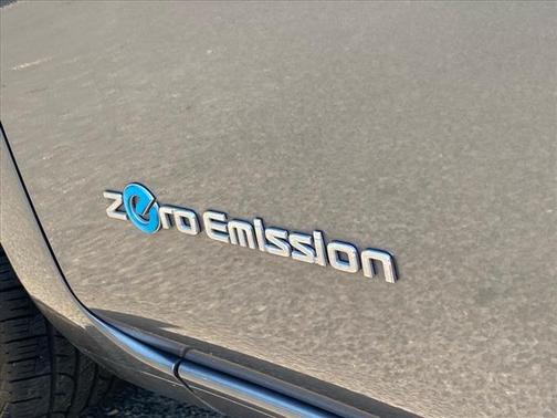 2015 Nissan Leaf S