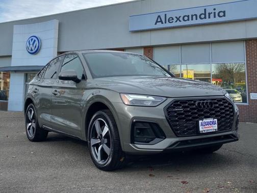 2023 Audi Q5 45 S line Premium Plus