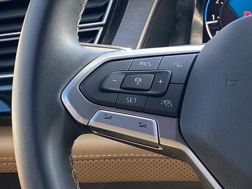 2024 Volkswagen Atlas Cross Sport 2.0T SE w/Technology 4MOTION