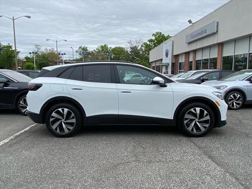 2023 Volkswagen ID.4 Standard