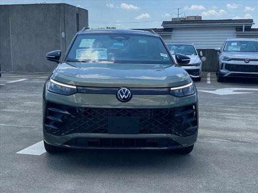 2025 Volkswagen Tiguan 2.0T SE R-Line Black 4MOTION